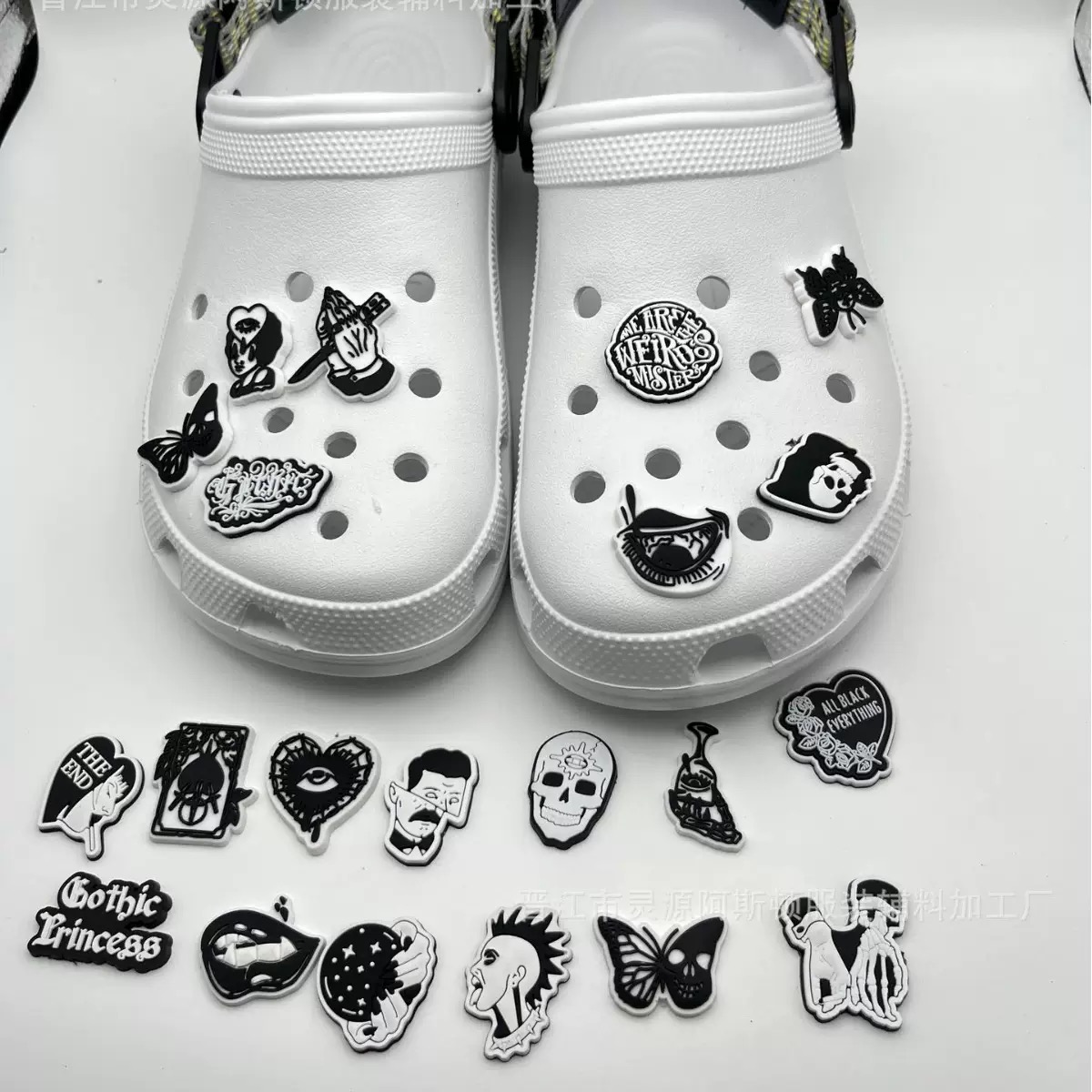 23 Stuks Horror Halloween Scho - Men'S Accessories Crocs recensie en prijs