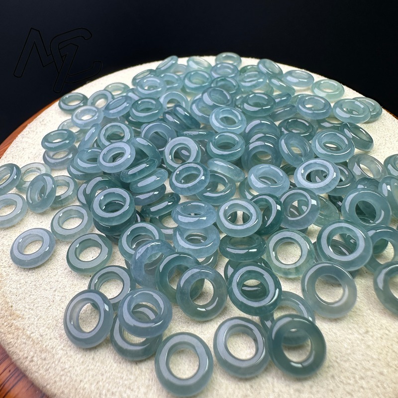 10 stks Een Groene Jade Blauw  - Men Accessories Ring And Bracelet recensie en prijs